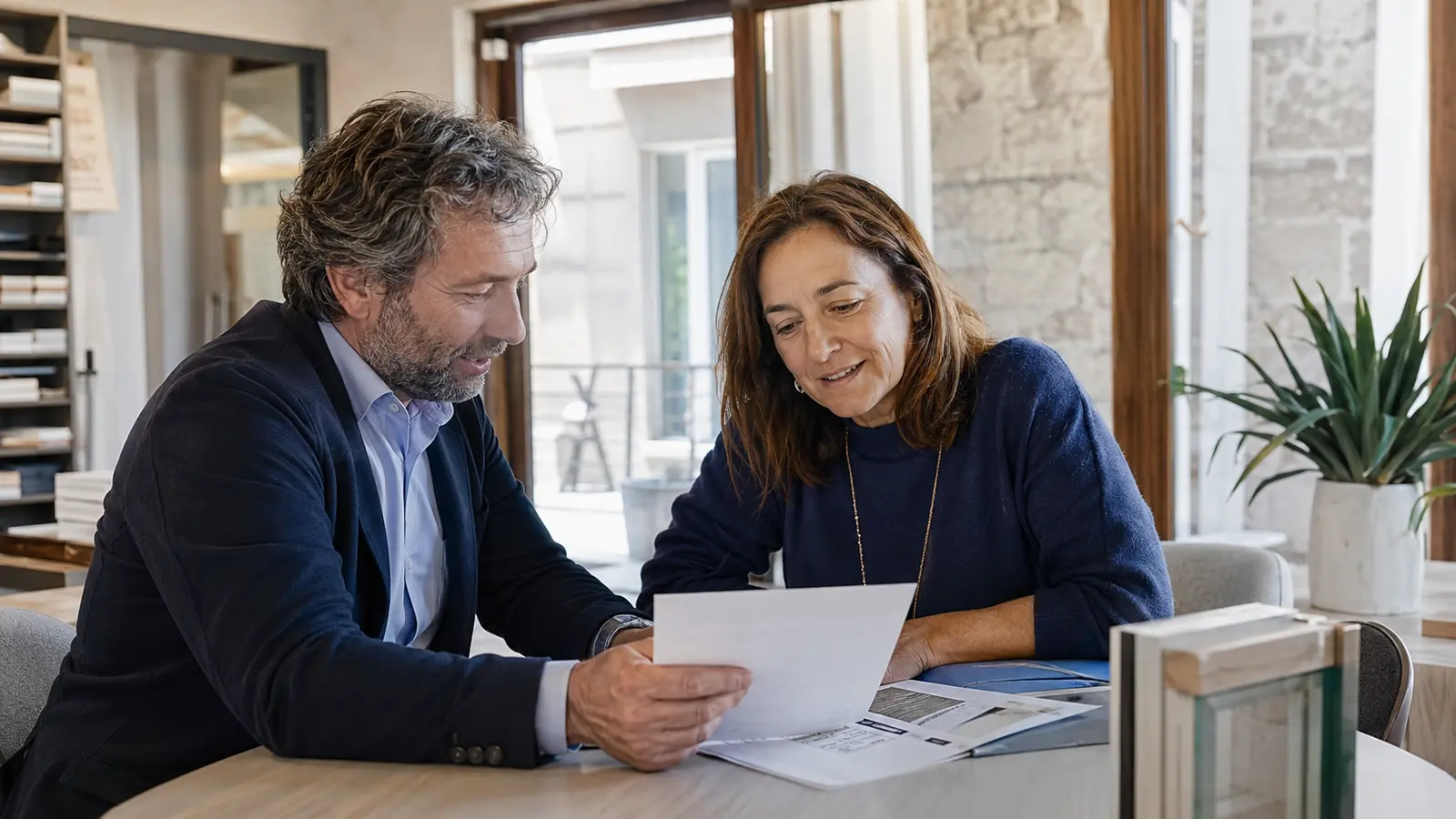 Affiancamento commerciale per imprese edili: dalla trattativa al contratto firmato